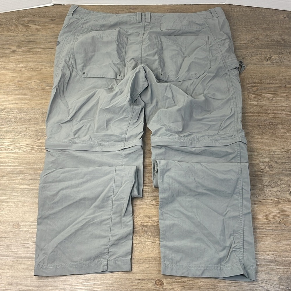 Mountain Hardwear Men's Cargo Pants in Gray - Picture 12 of 12